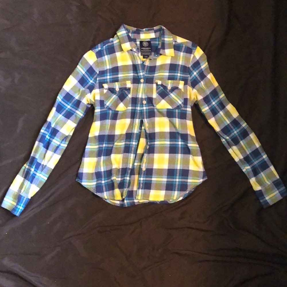American Eagle Button Down Shirt